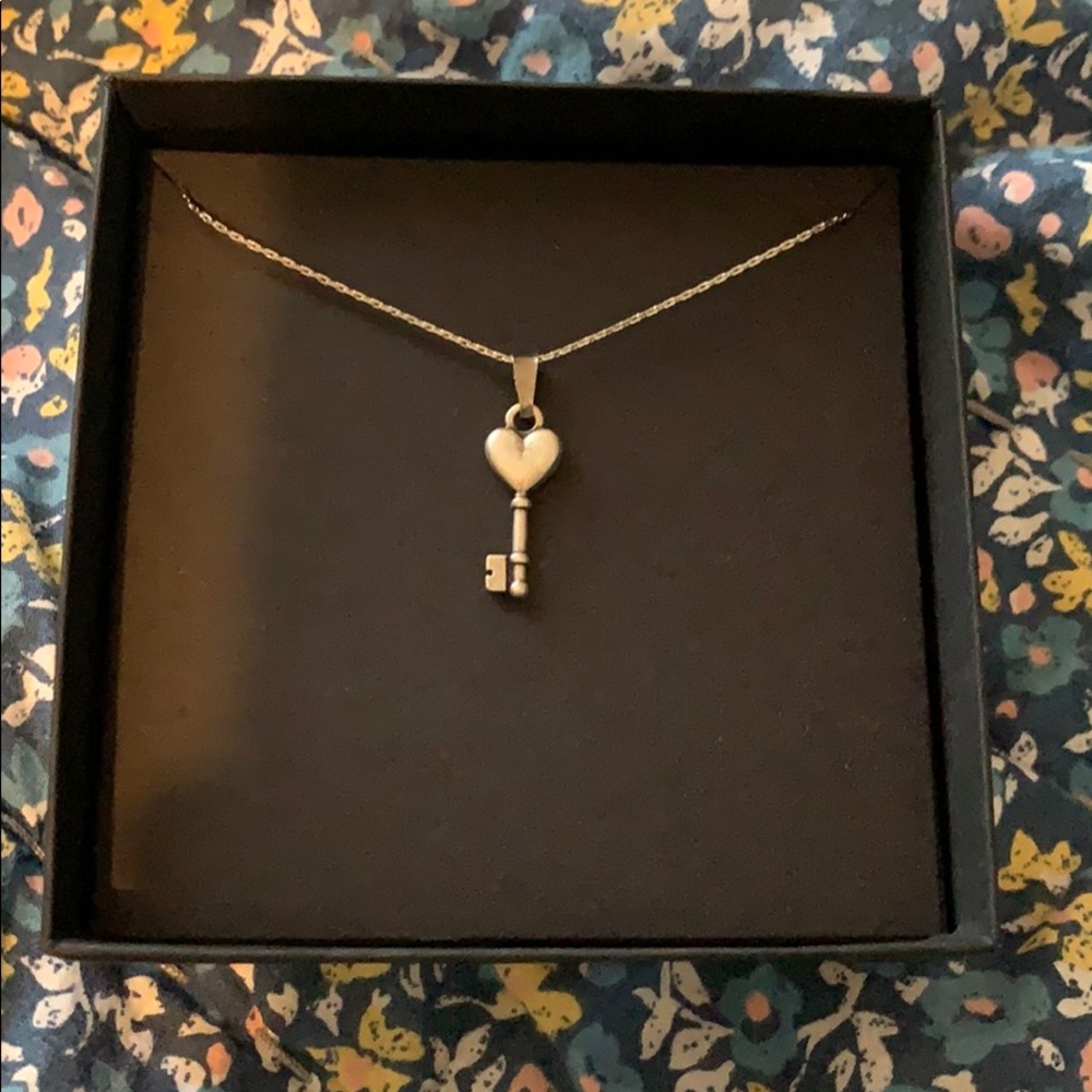 Alex and Ani key to love expandable necklace